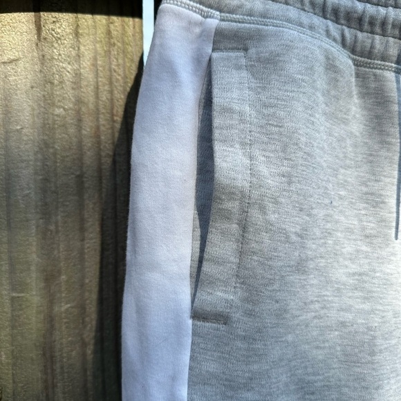 Puma X Pepsi Cola 50th Anniversary T7 Cropped Track
Pants Light Heather Gray - Picture 6 of 16